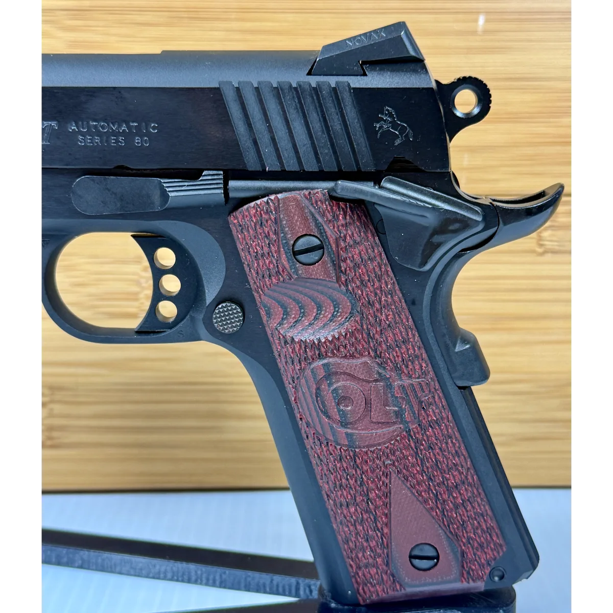 Colt Combat Commander .38 Super 4.25" Blued